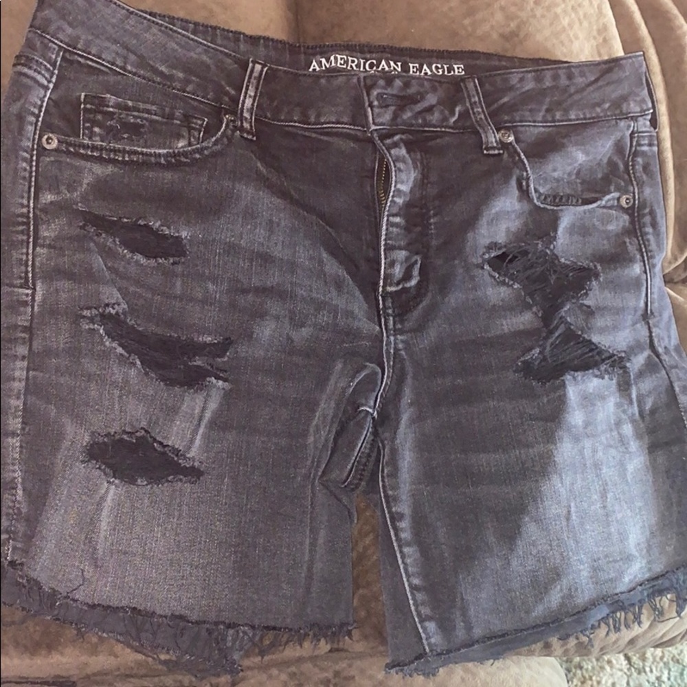 AE Midi denim shorts